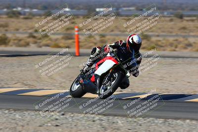 media/Jan-09-2022-SoCal Trackdays (Sun) [[2b1fec8404]]/Turn 11 (935am)/